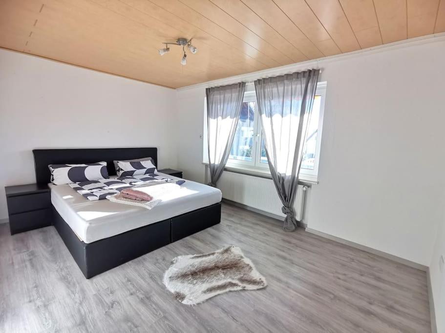 Ferienwohnung In Diemelsee エクステリア 写真